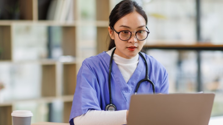 データベース事業